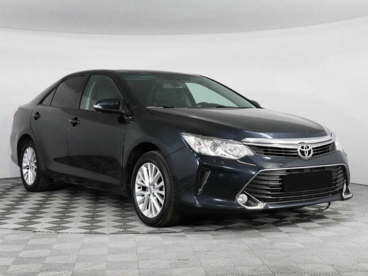 Toyota Camry 2015 года с пробегом. Фото: #2
