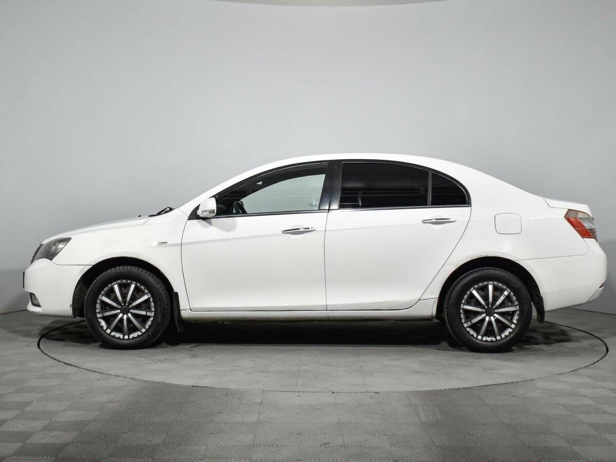 Geely Emgrand EC7 2013 года с пробегом. Фото: #7