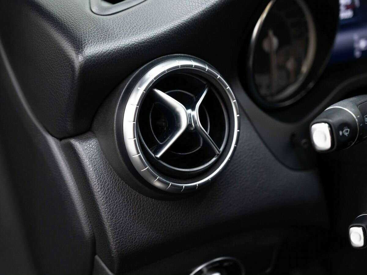 Mercedes-Benz CLA 2013 года с пробегом. Фото: #17