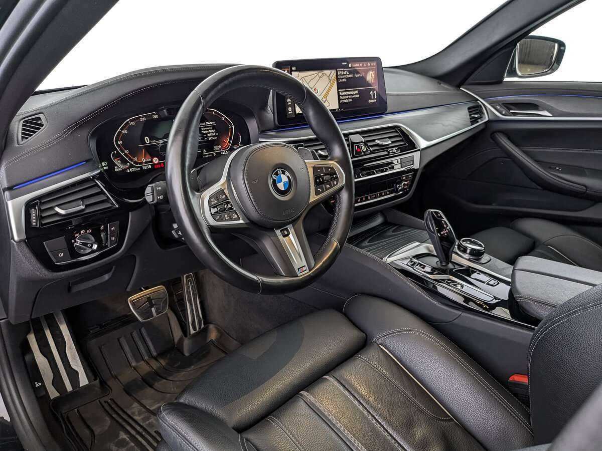 BMW 5 серии 2021 года с пробегом. Фото: #10