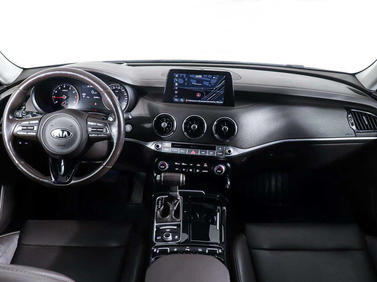 Kia Stinger 2018 года с пробегом. Фото: #10
