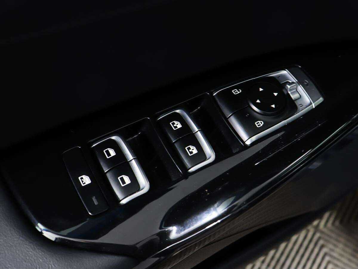 Kia K5 2021 года с пробегом. Фото: #16