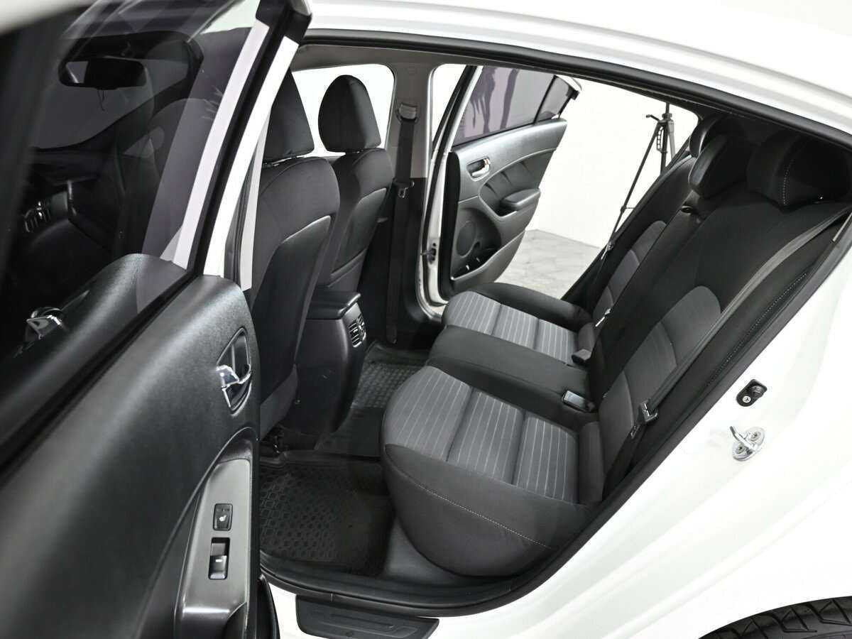 Kia Cerato 2015 года с пробегом. Фото: #14