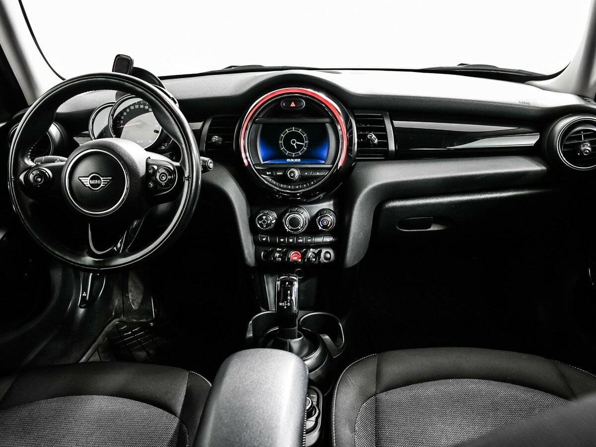 Mini Hatch 2018 года с пробегом. Фото: #10