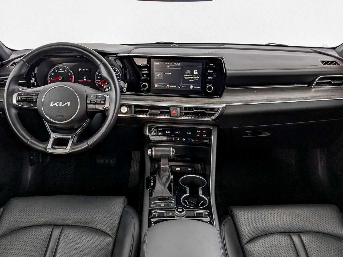 Kia K5 2021 года с пробегом. Фото: #11