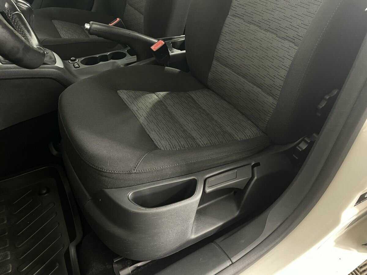 Skoda Octavia 2011 года с пробегом. Фото: #9