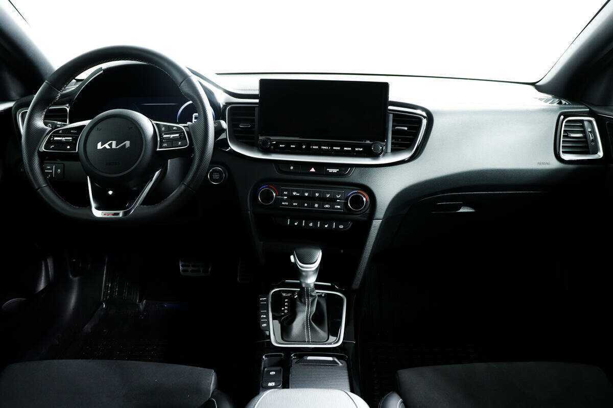 Kia Ceed 2021 года с пробегом. Фото: #10