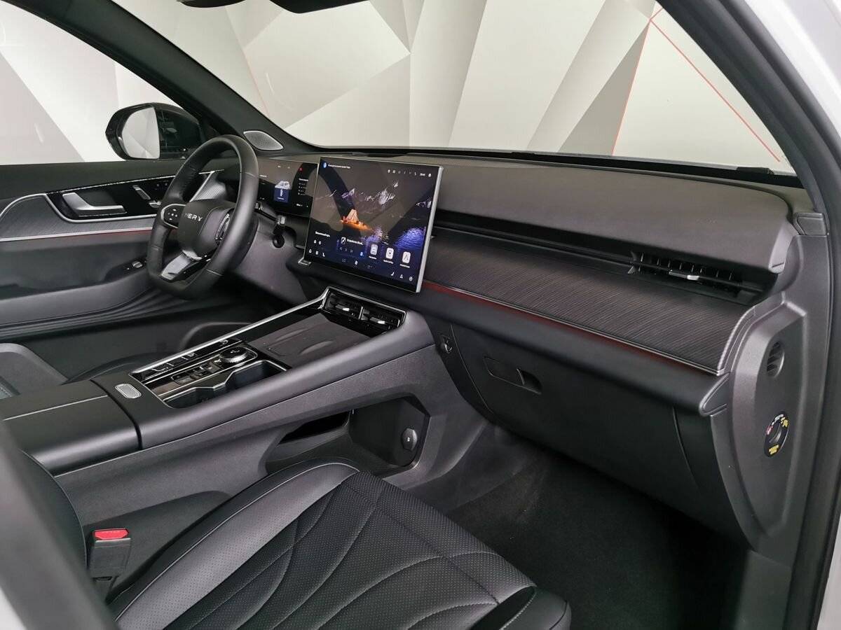 Chery Tiggo 9 2024 года с пробегом. Фото: #9