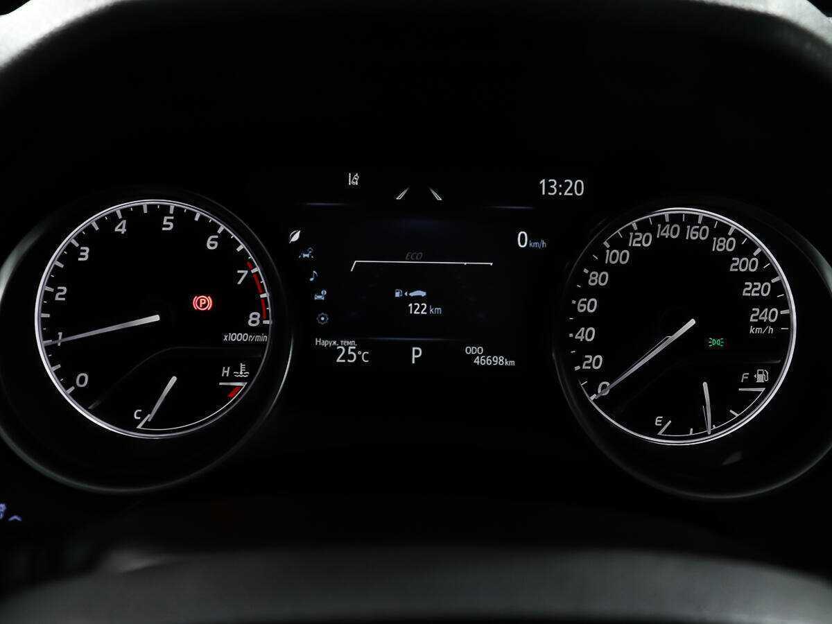 Toyota Camry 2022 года с пробегом. Фото: #13