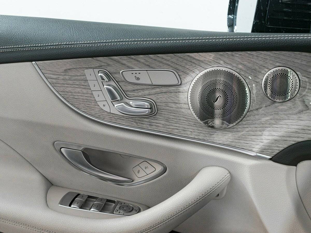 Mercedes-Benz E-Класс 2021 года с пробегом. Фото: #14