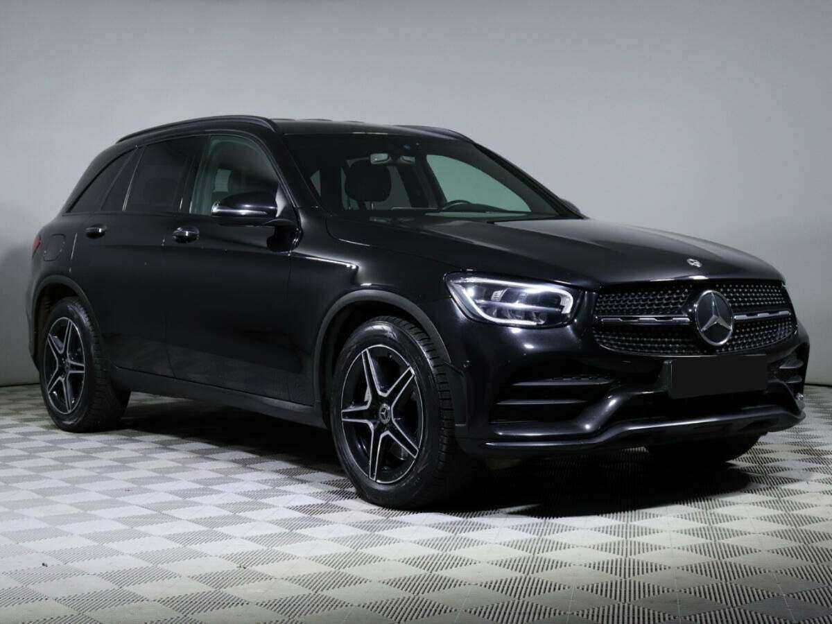 Mercedes-Benz GLC 2020 года с пробегом. Фото: #2