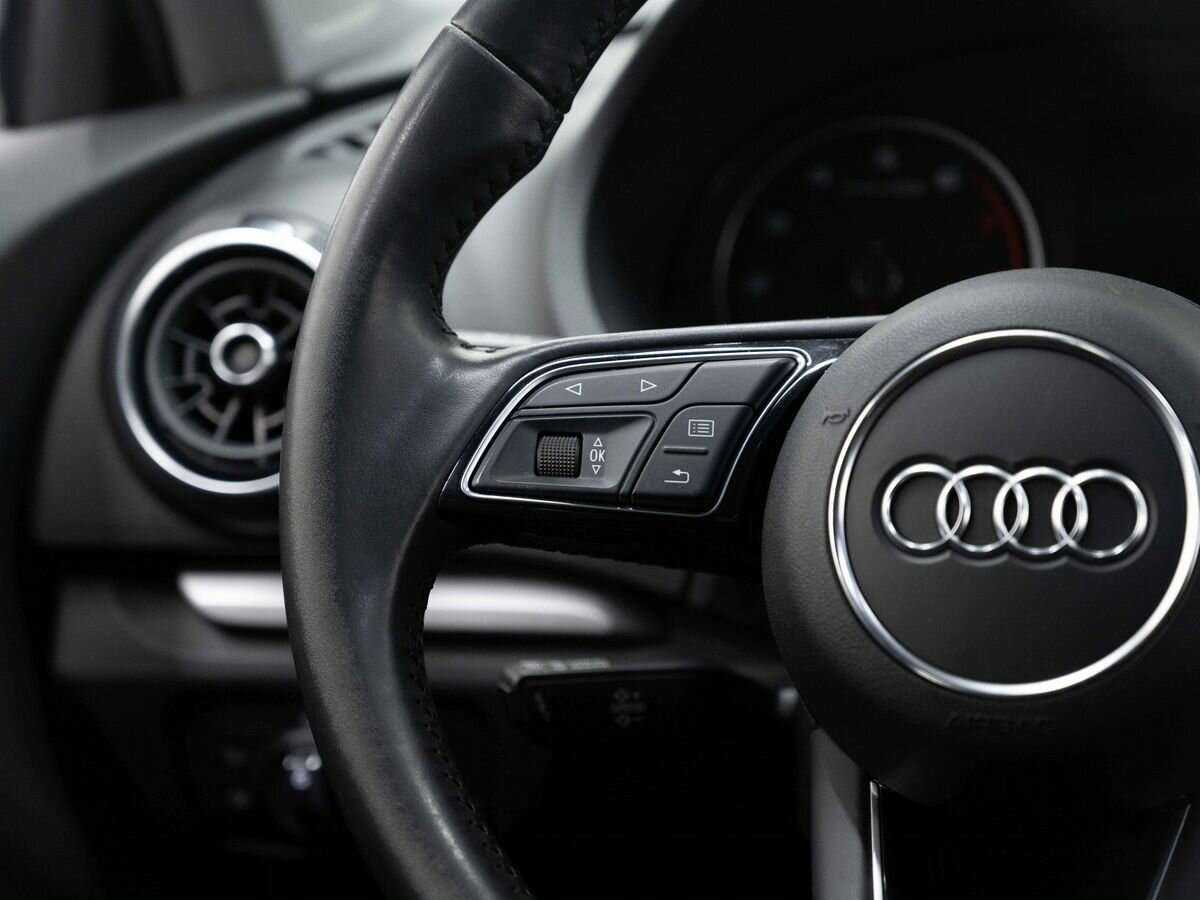 Audi A3 2019 года с пробегом. Фото: #13