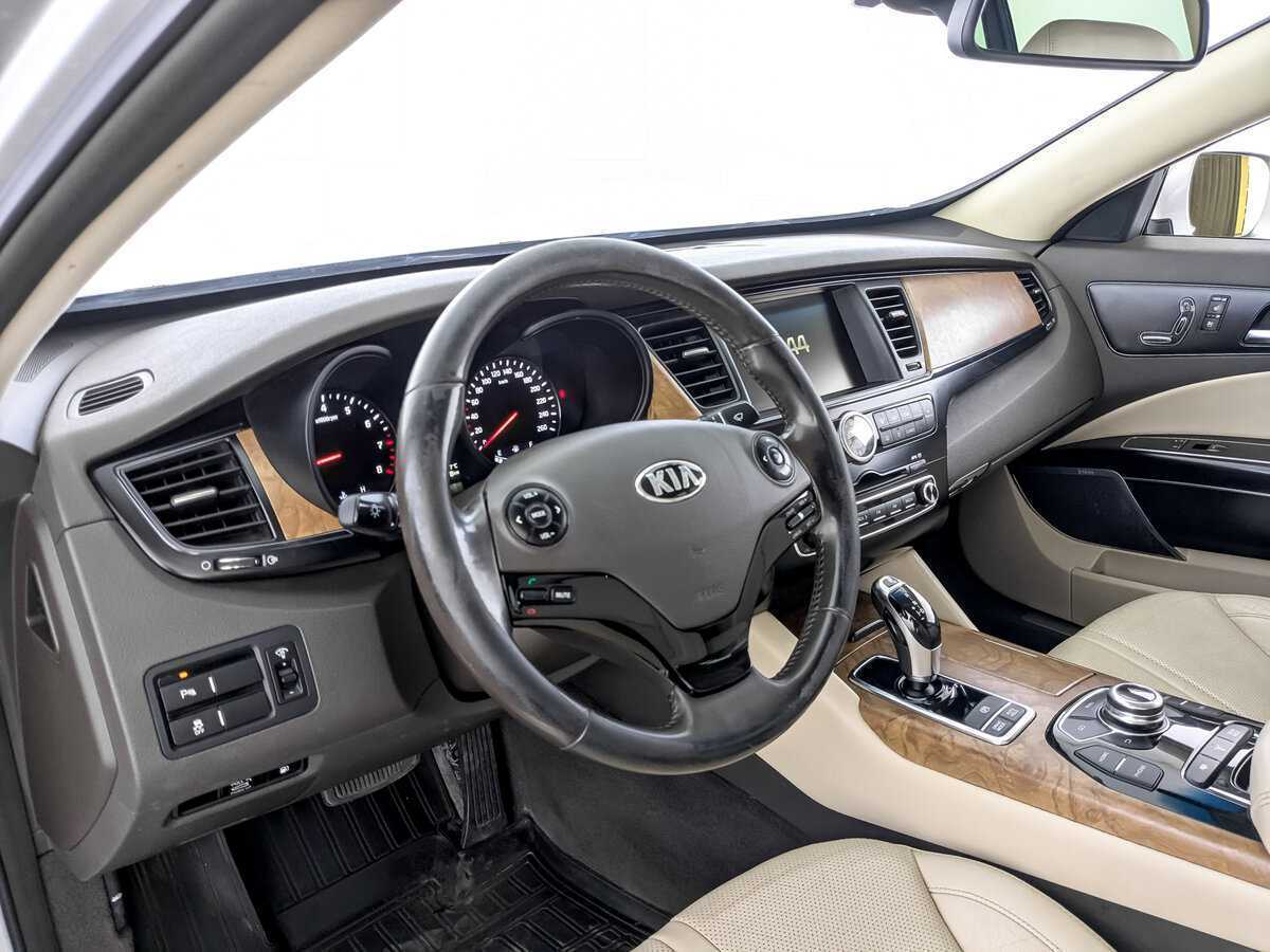 Kia Quoris 2013 года с пробегом. Фото: #15