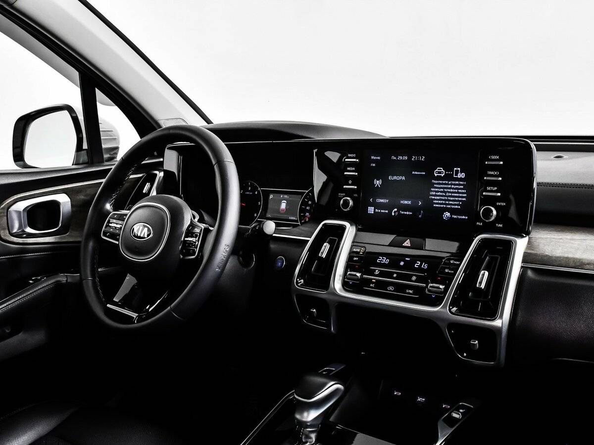 Kia Sorento 2020 года с пробегом. Фото: #6
