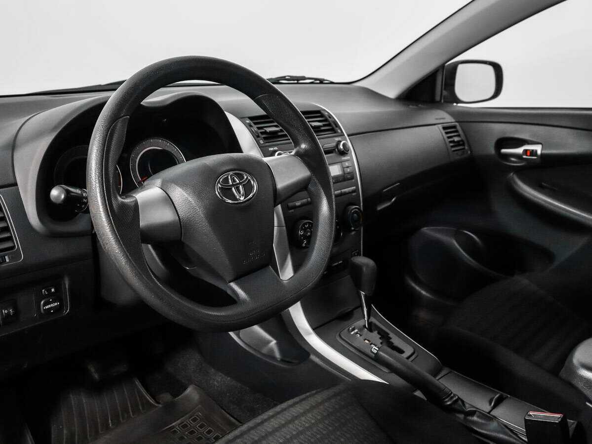 Toyota Corolla 2011 года с пробегом. Фото: #8