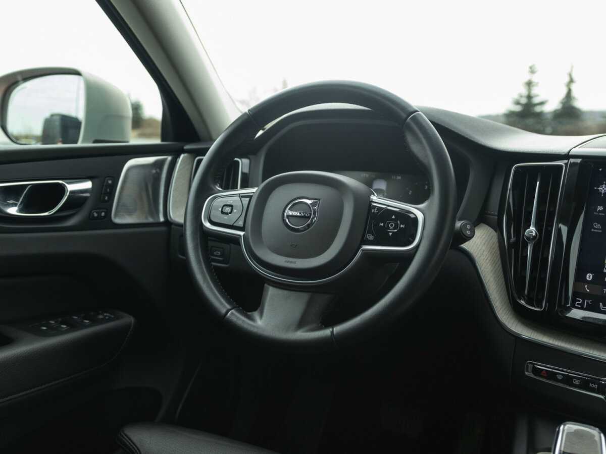 Volvo XC60 2019 года с пробегом. Фото: #20