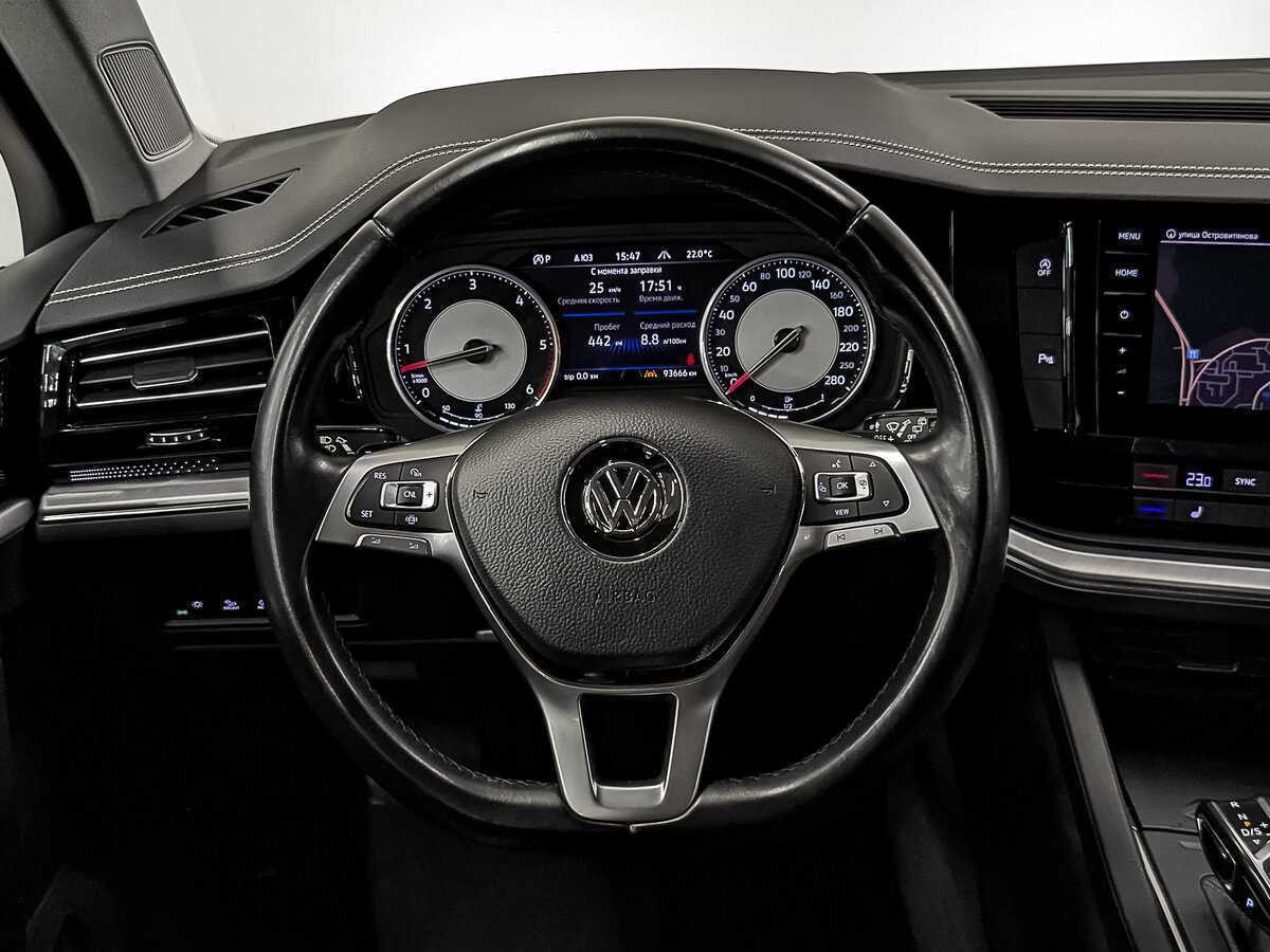 Volkswagen Touareg 2019 года с пробегом. Фото: #21