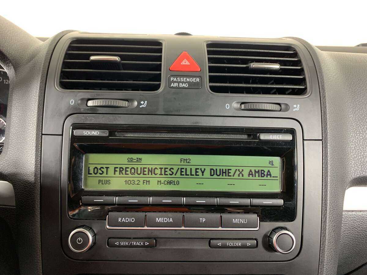 Volkswagen Jetta 2009 года с пробегом. Фото: #12