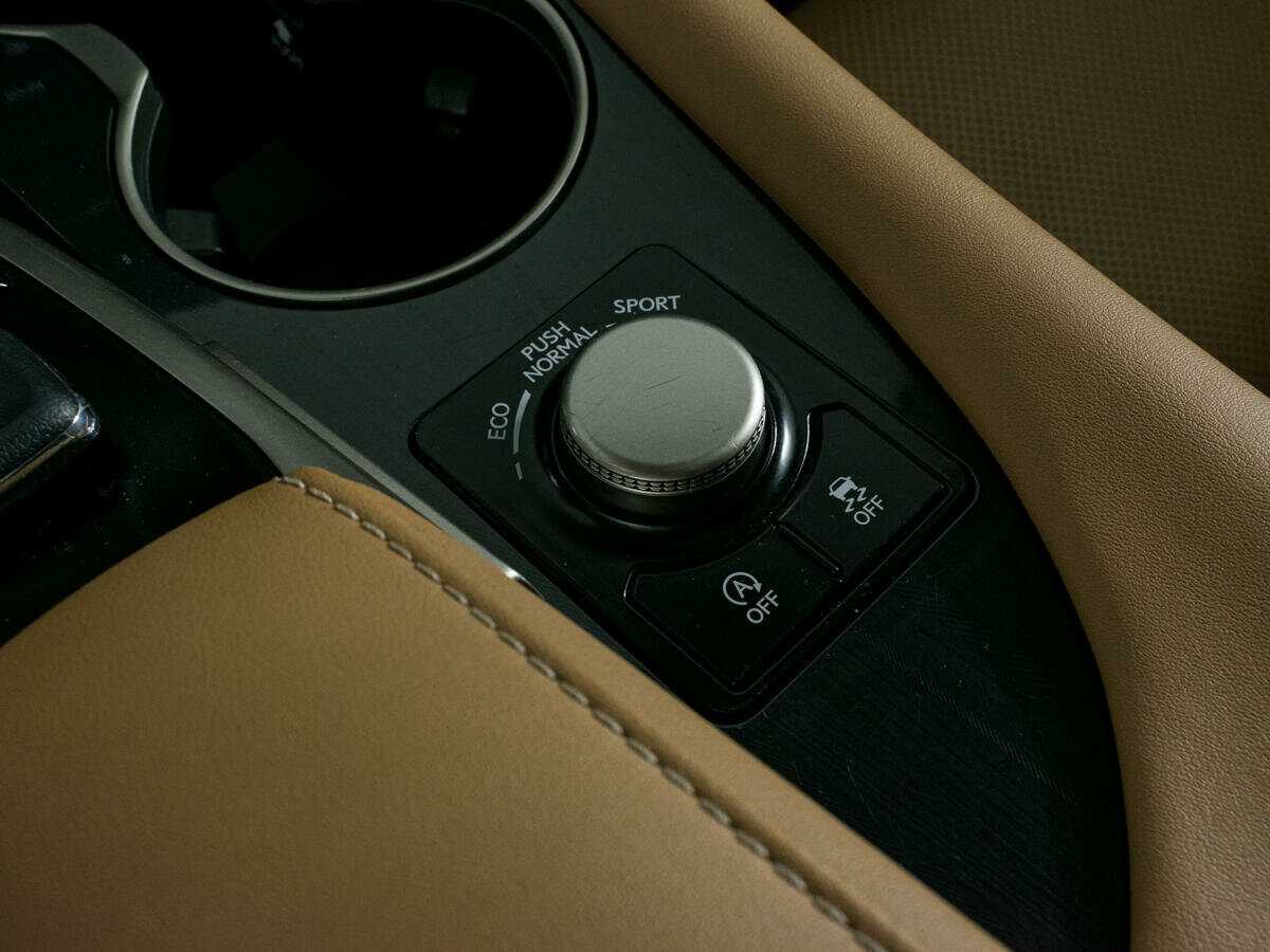 Lexus RX 2017 года с пробегом. Фото: #25