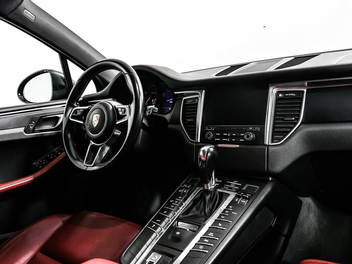 Porsche Macan 2017 года с пробегом. Фото: #8