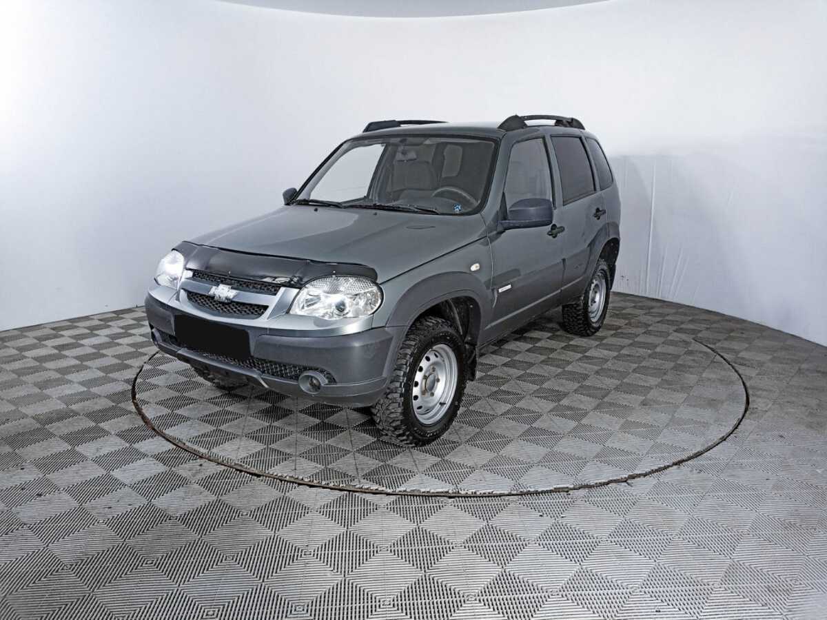 Chevrolet Niva 2012 года с пробегом. Посмотреть фото