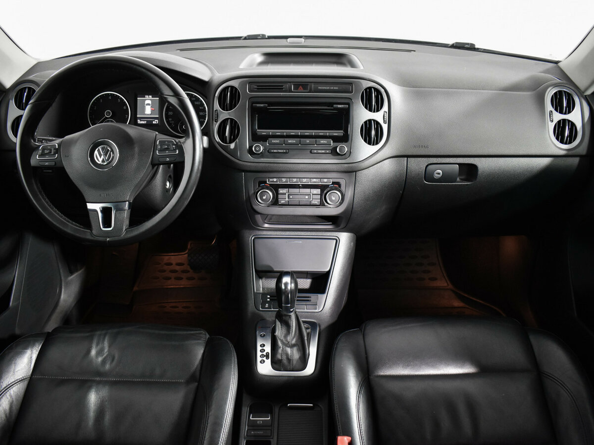 Volkswagen Tiguan 2011 года с пробегом. Фото: #11
