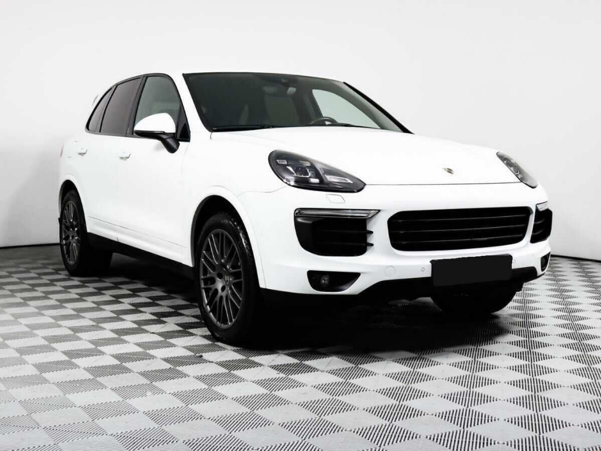 Porsche Cayenne 2016 года с пробегом. Фото: #2