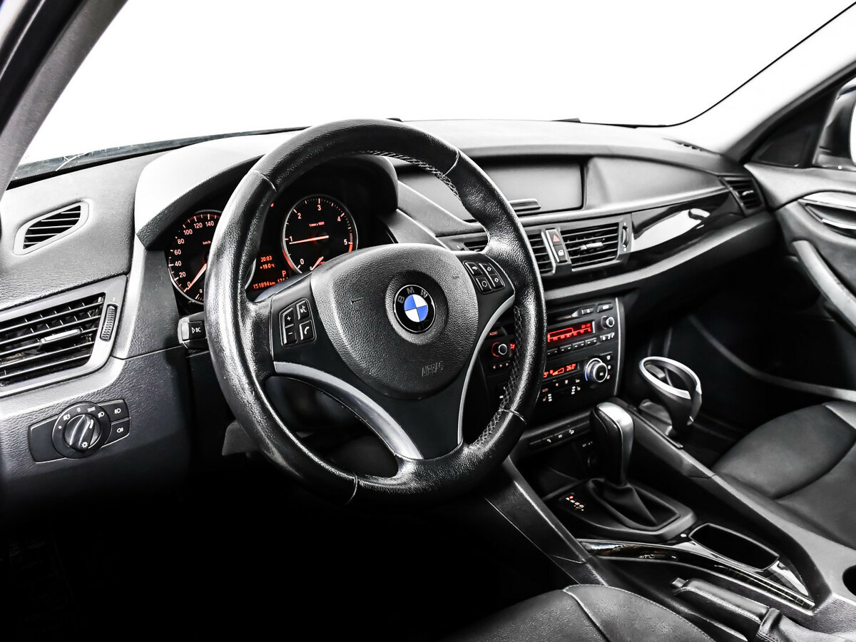 BMW X1 2010 года с пробегом. Фото: #9