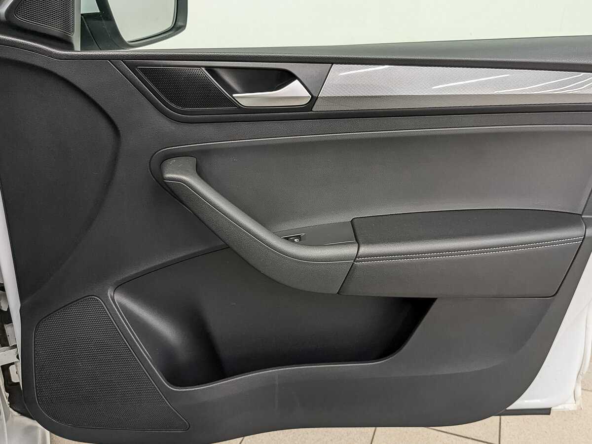 Volkswagen Polo 2021 года с пробегом. Фото: #23