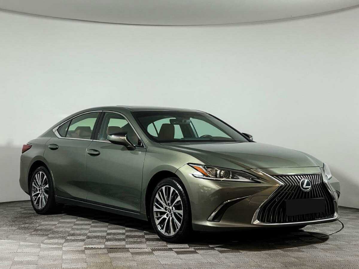 Lexus ES 2021 года с пробегом. Фото: #2