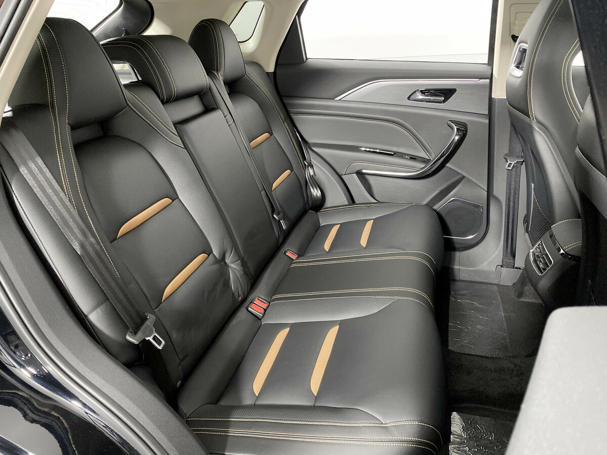 FAW Bestune T77 2023 года с пробегом. Фото: #10