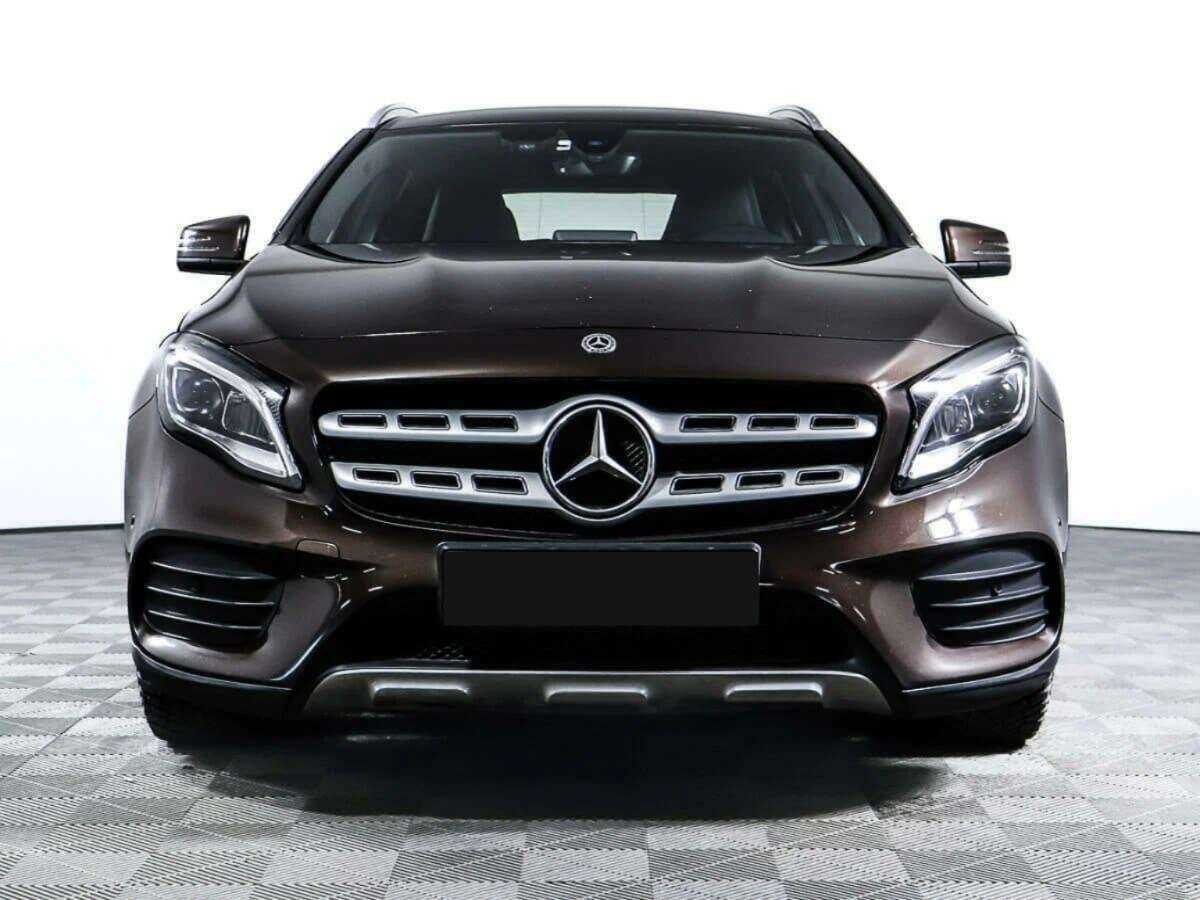 Mercedes-Benz GLA 2018 года с пробегом. Фото: #1
