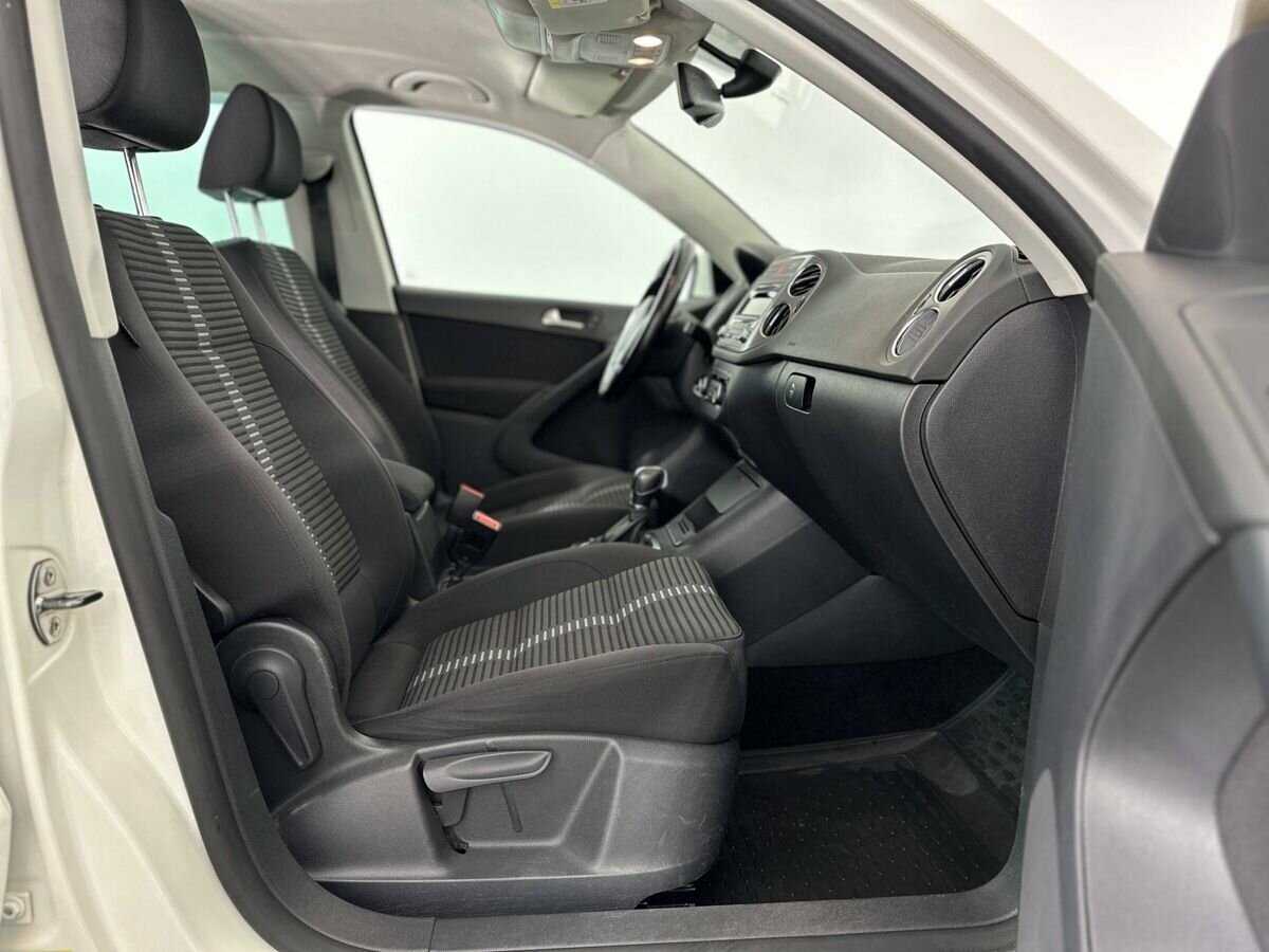 Volkswagen Tiguan 2011 года с пробегом. Фото: #13