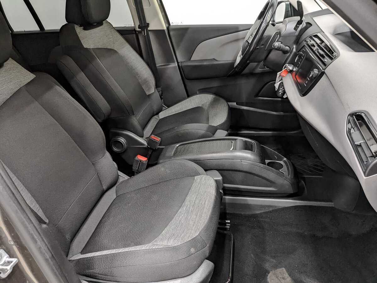 Citroen C4 Picasso 2017 года с пробегом. Фото: #20