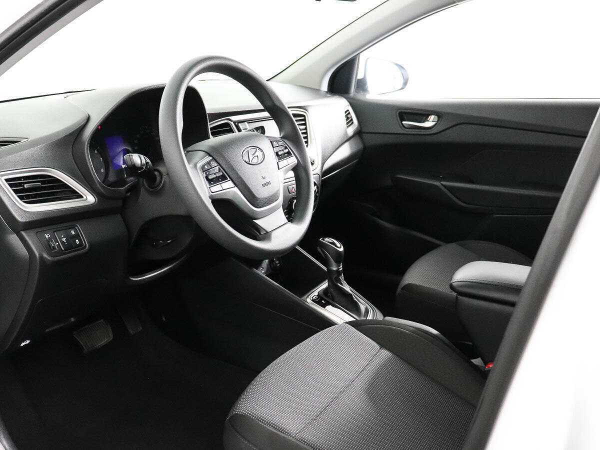 Hyundai Solaris 2021 года с пробегом. Фото: #7