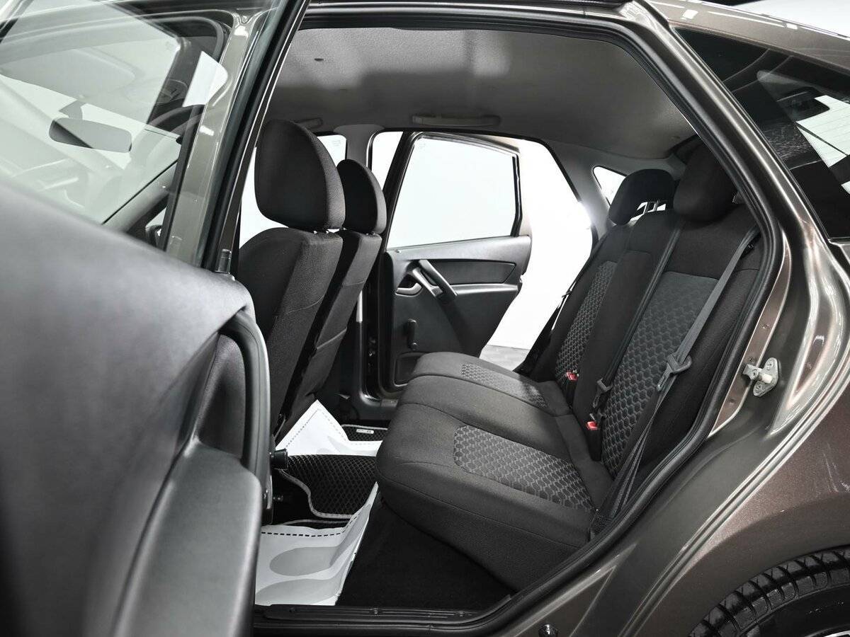 Lada (ВАЗ) Granta 2019 года с пробегом. Фото: #12