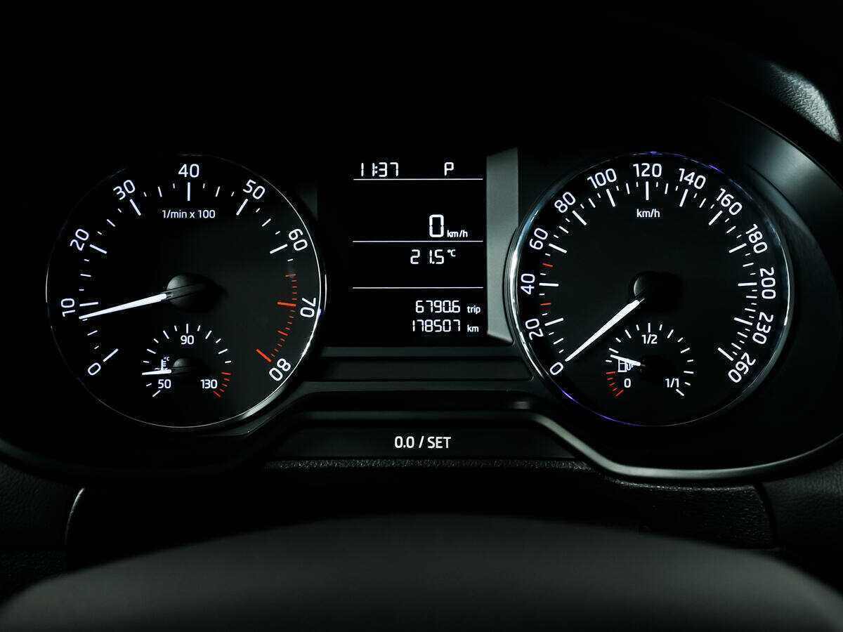 Skoda Octavia 2014 года с пробегом. Фото: #9