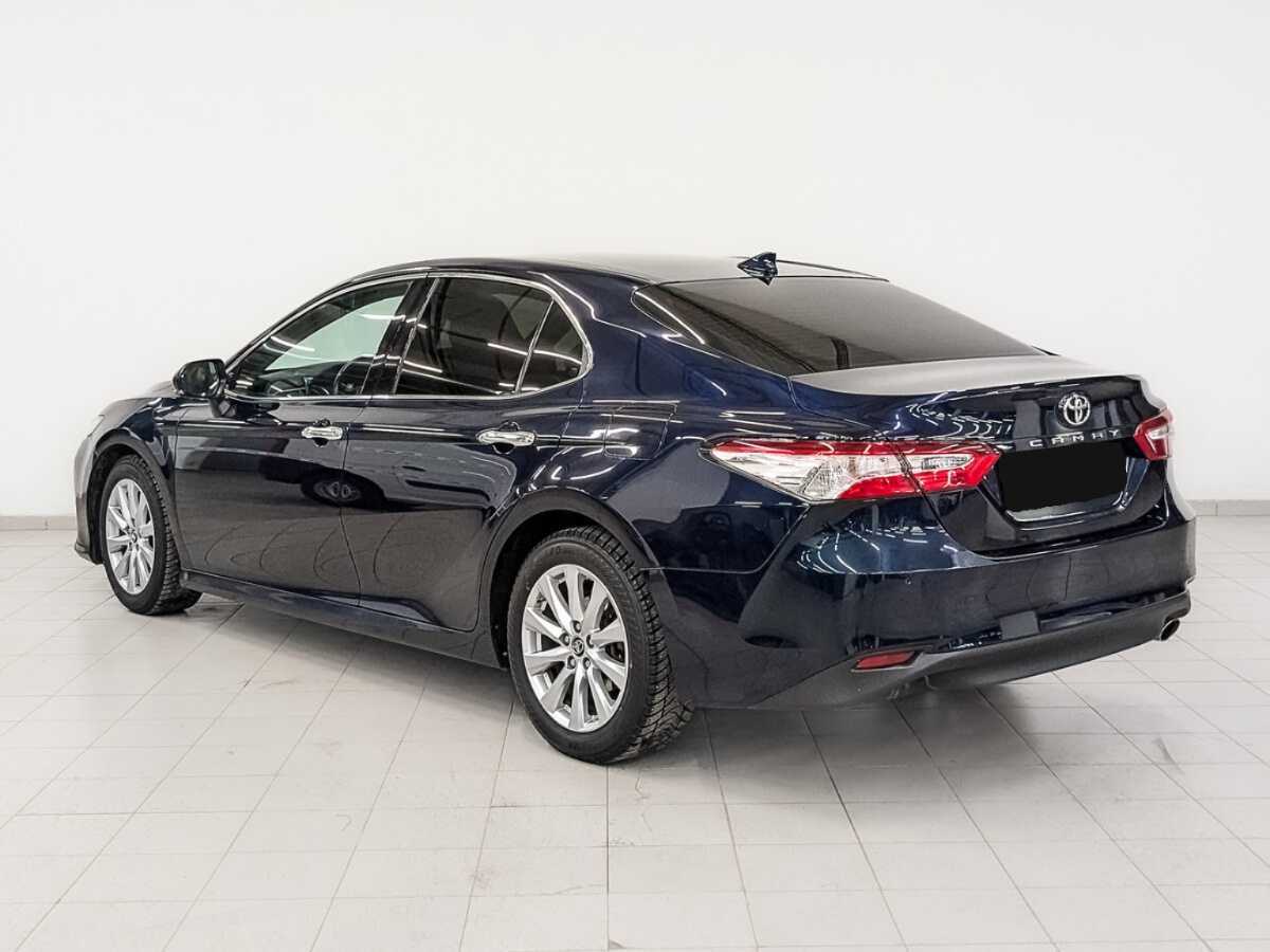 Toyota Camry 2018 года с пробегом. Фото: #6