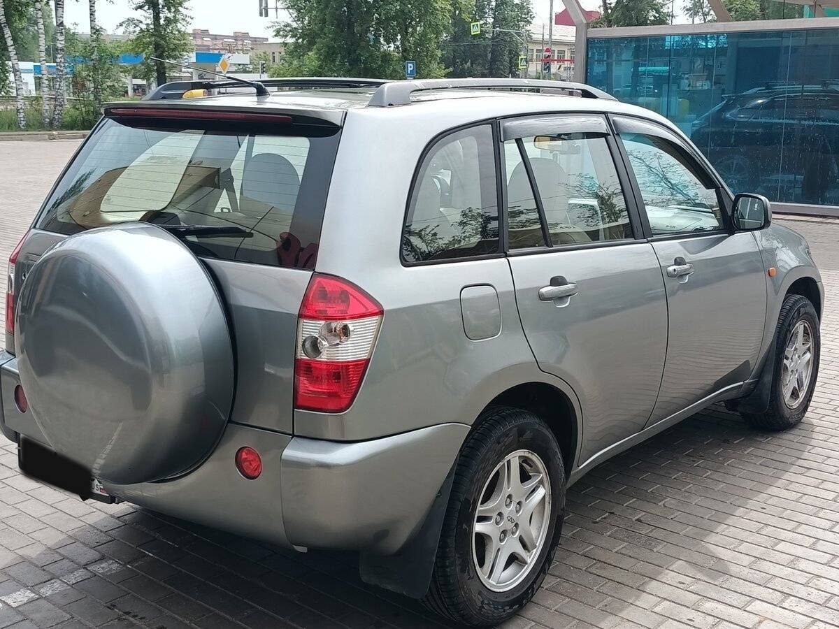 Chery Tiggo (T11) 2009 года с пробегом. Фото: #4