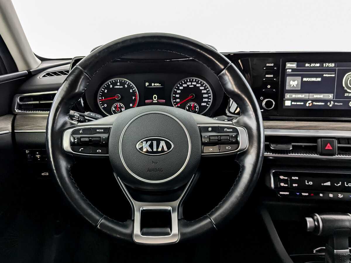 Kia K5 2020 года с пробегом. Фото: #17