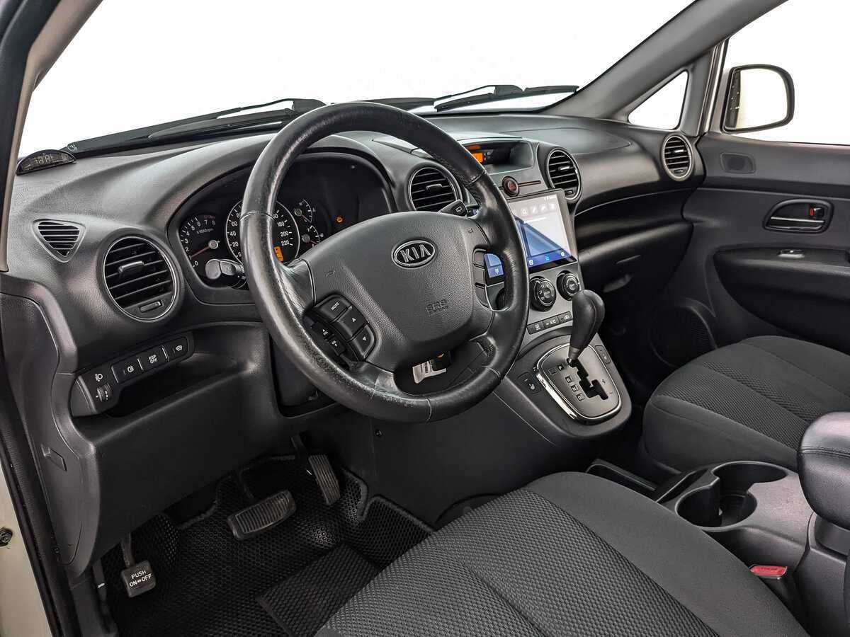 Kia Carens 2011 года с пробегом. Фото: #10