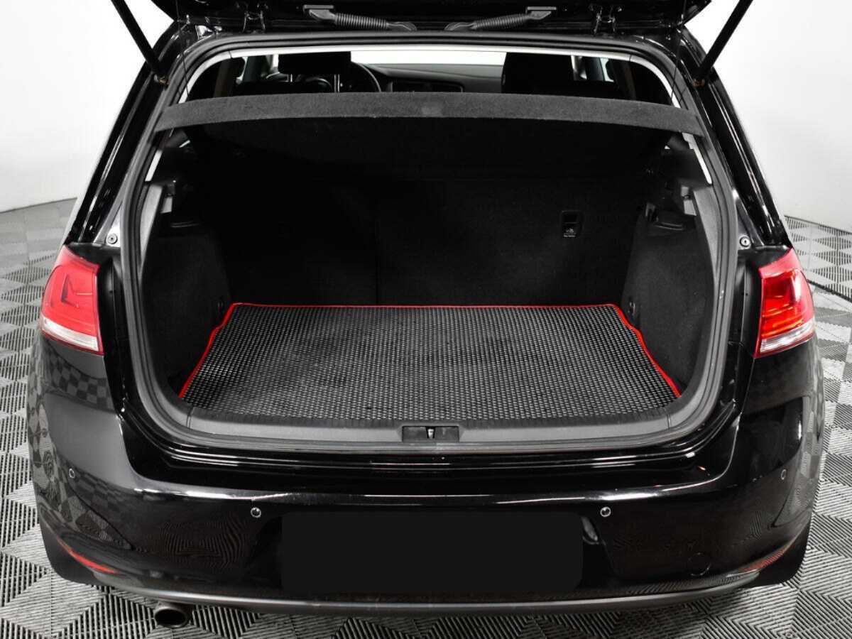 Volkswagen Golf 2013 года с пробегом. Фото: #14