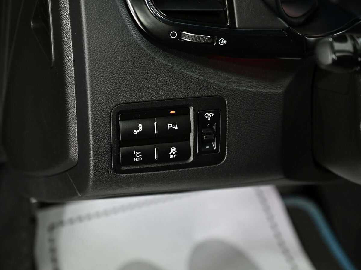 Kia Quoris 2013 года с пробегом. Фото: #10