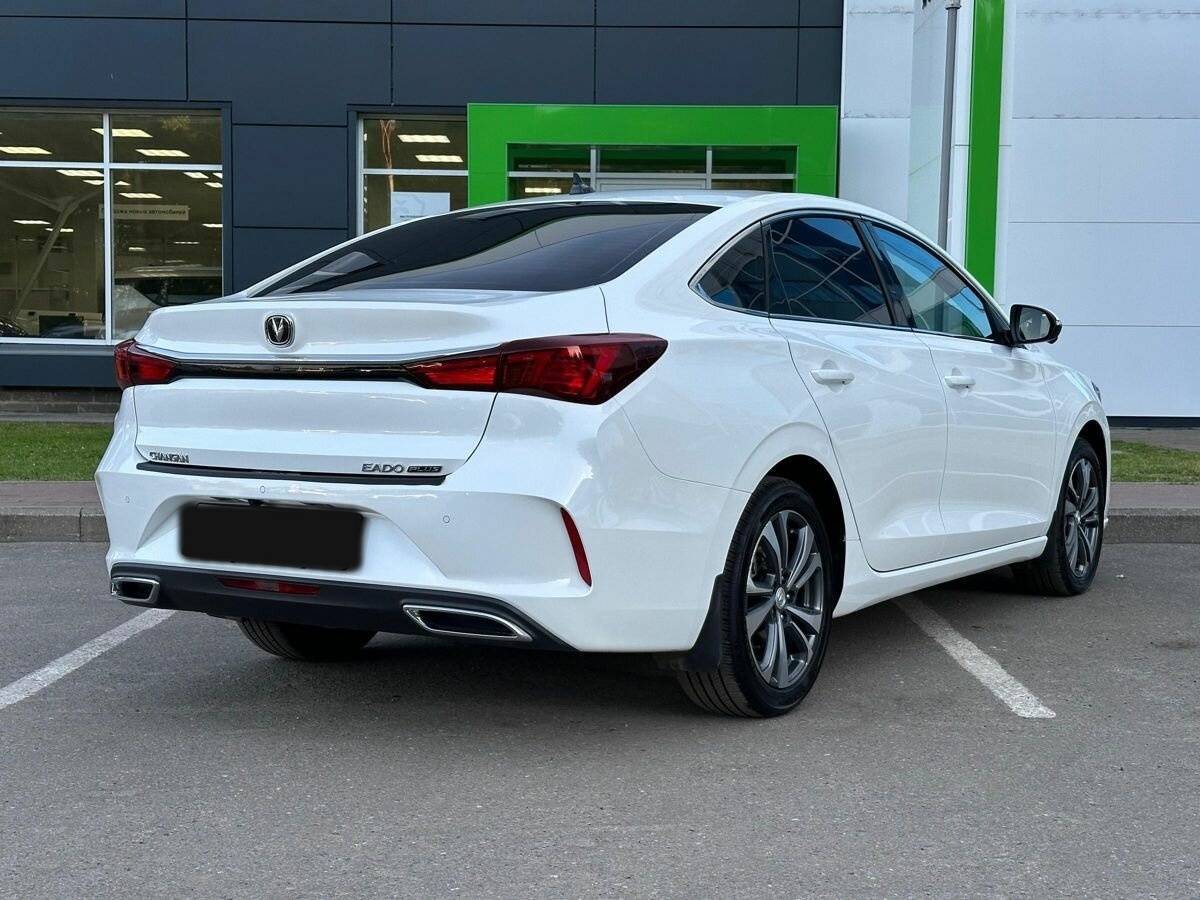 Changan Eado Plus 2024 года с пробегом. Фото: #4