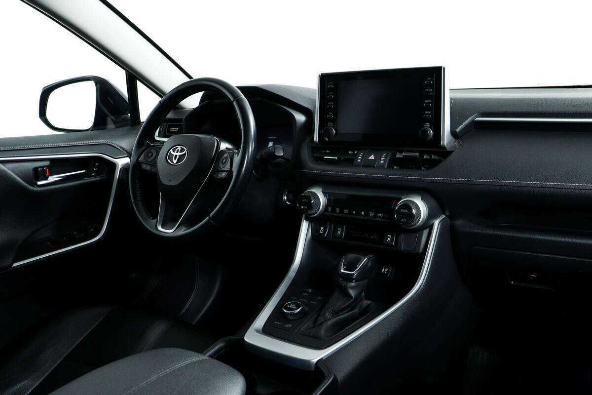 Toyota RAV4 2019 года с пробегом. Фото: #8