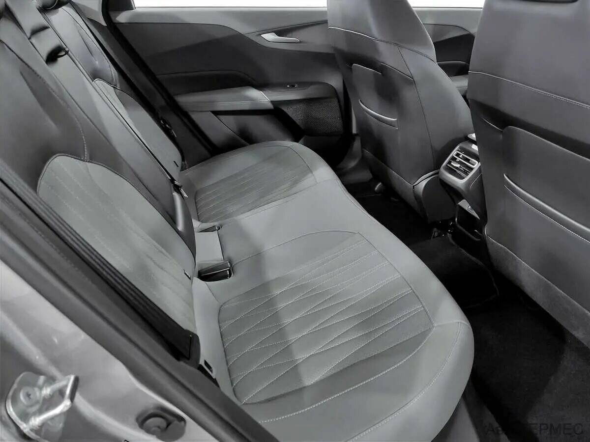 Changan Lamore 2023 года с пробегом. Фото: #11