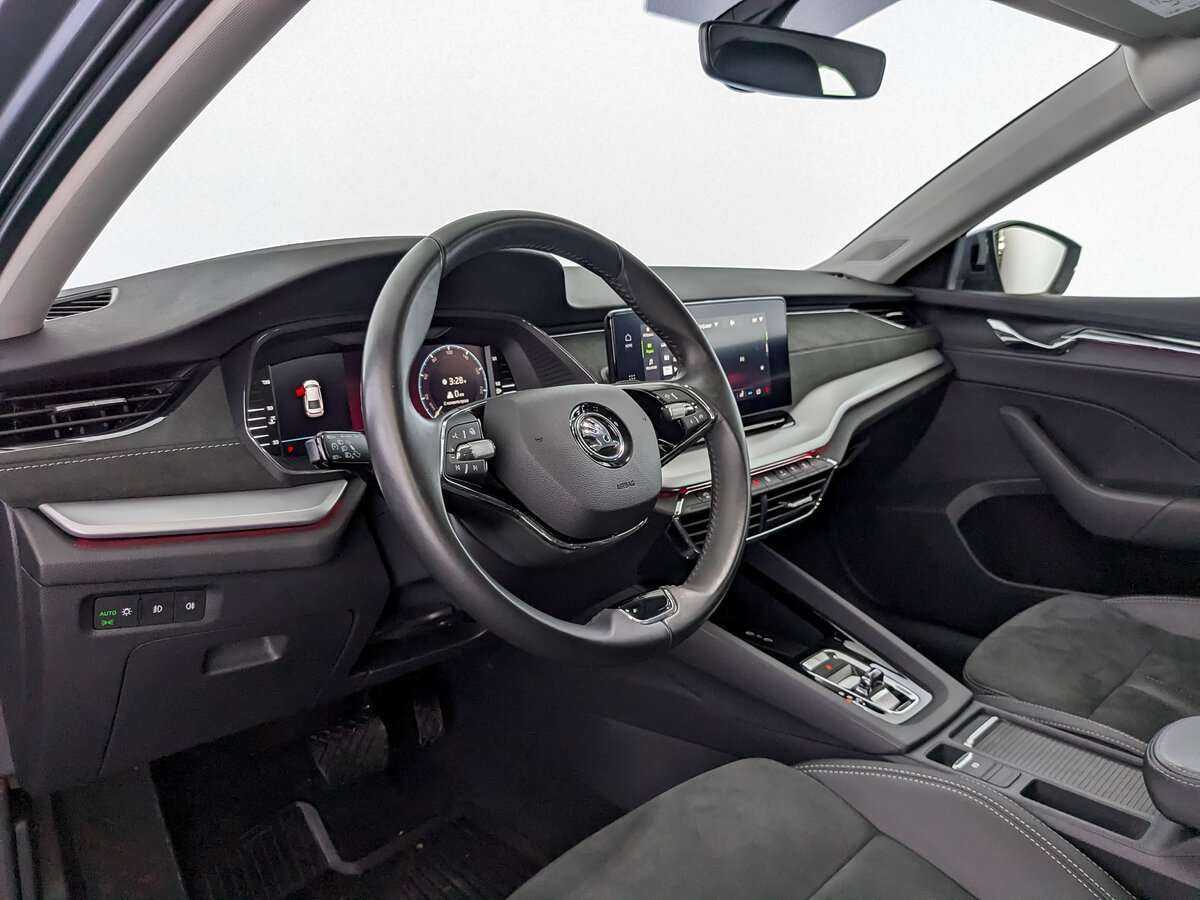 Skoda Octavia 2021 года с пробегом. Фото: #14