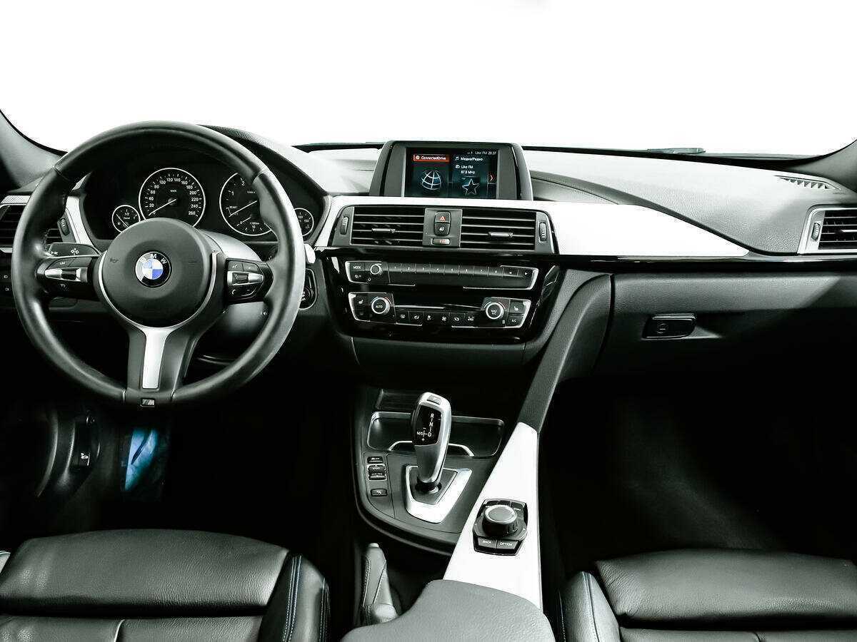 BMW 3 серии 2018 года с пробегом. Фото: #9