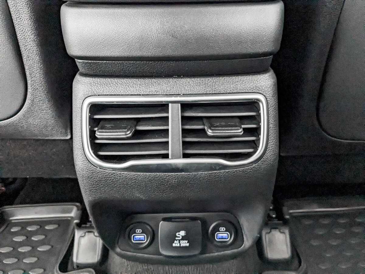 Hyundai Santa Fe 2022 года с пробегом. Фото: #20