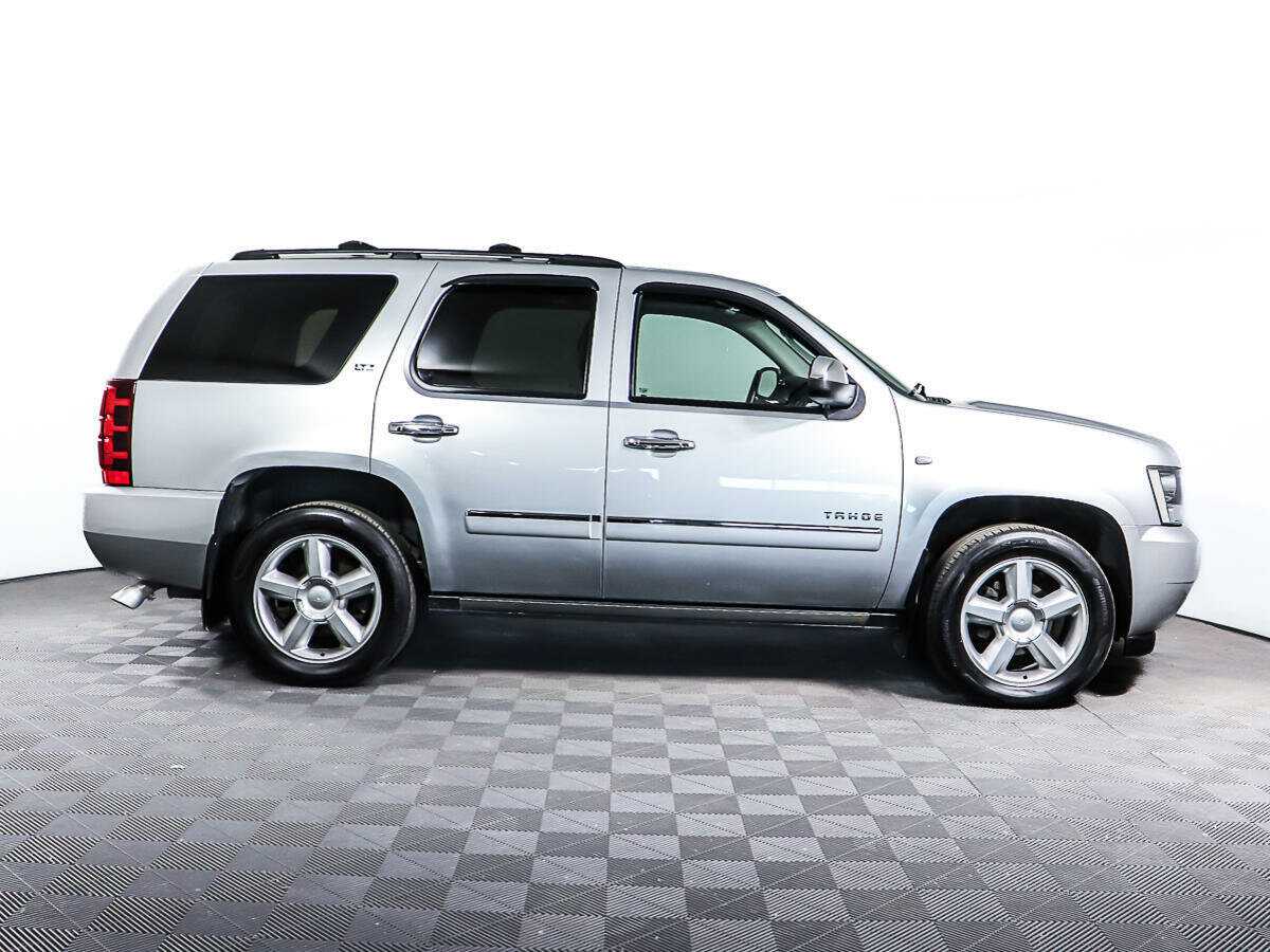 Chevrolet Tahoe 2012 года с пробегом. Фото: #3